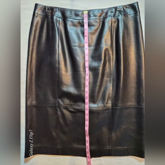 ​Talbots Petites 100% Genuine Leather Pencil Skirt - Black - Size 14P - Picture 6 of 6